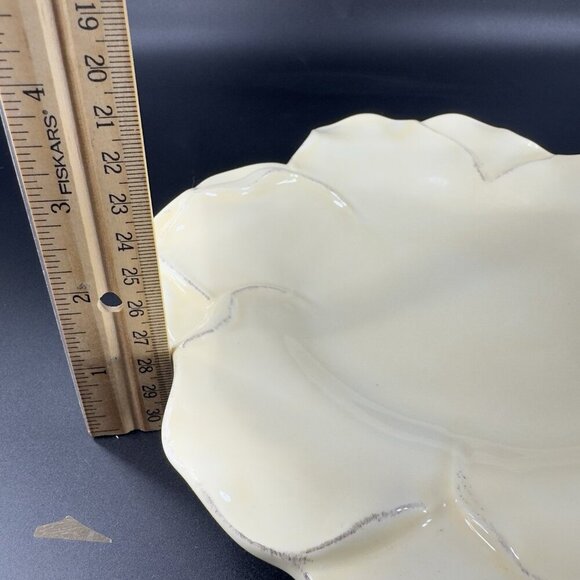 Roscher Flower Antique Butter Yellow Dish Plate 9inch Flower Shape Plate Set 2 - Picture 5 of 15